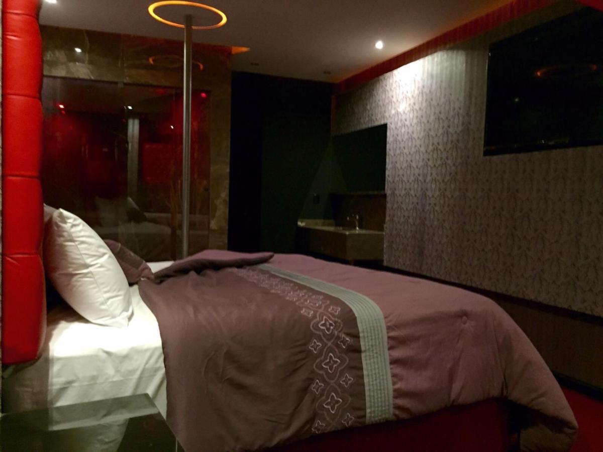 Intimisimo 115 Motel